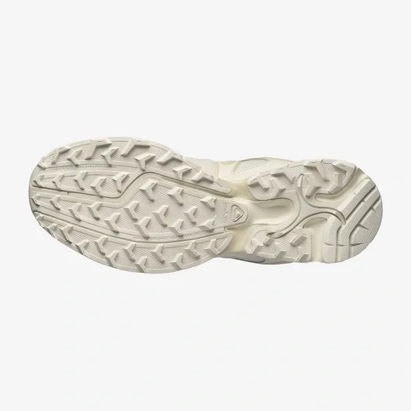 XT-Whisper Vanilla Ice Sneakers